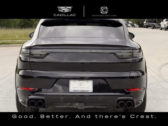 Used 2022 Porsche Cayenne GTS AWD/4WD image 4