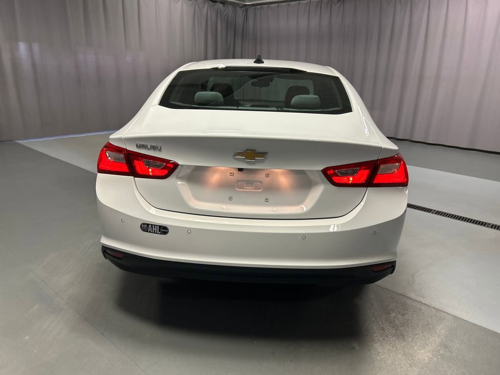 Used 2025 Chevrolet Malibu LS w/ Driver Confidence Package image 6