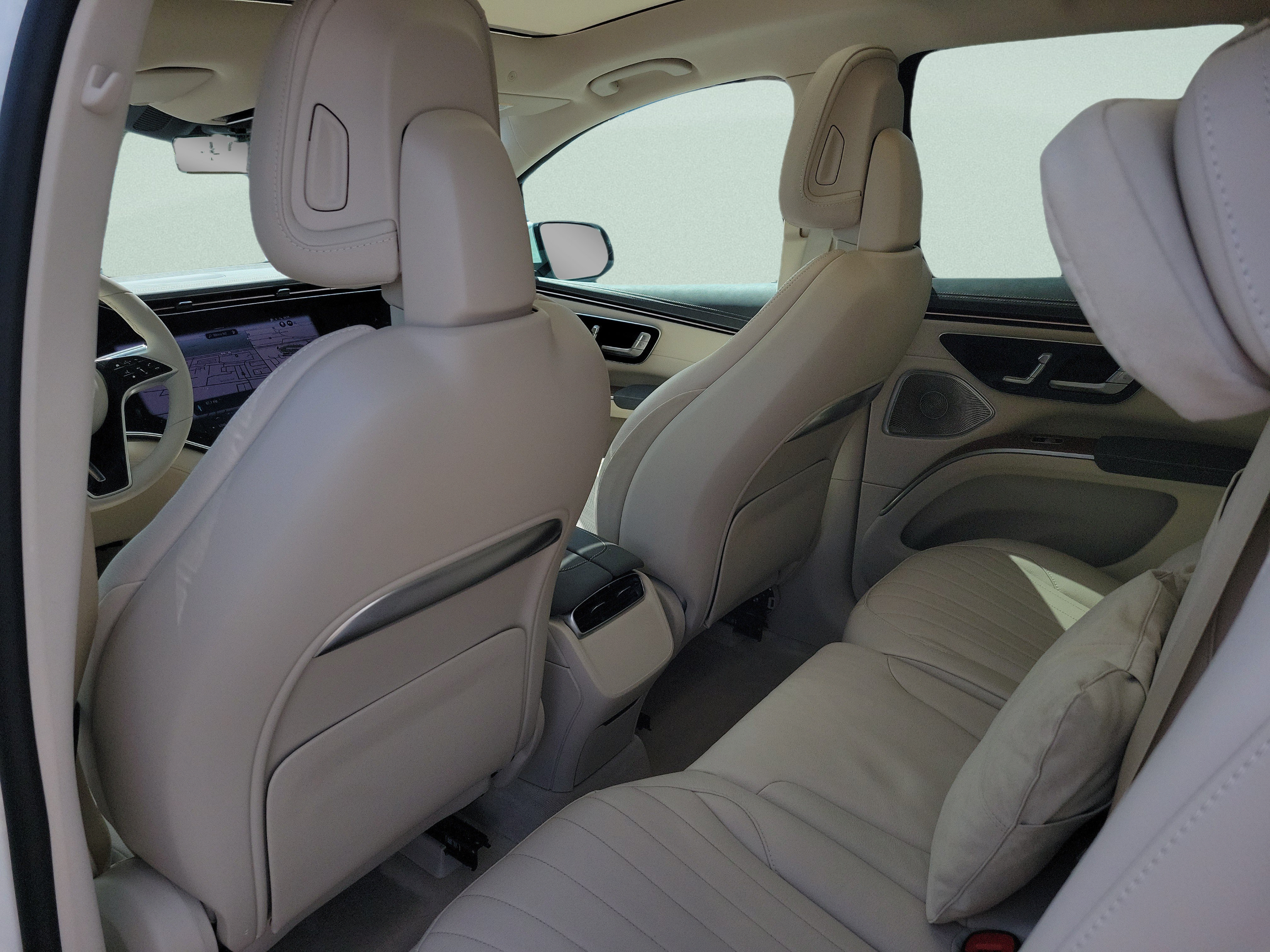 Used 2024 Mercedes-Benz EQS 450+ 4MATIC SUV image 9
