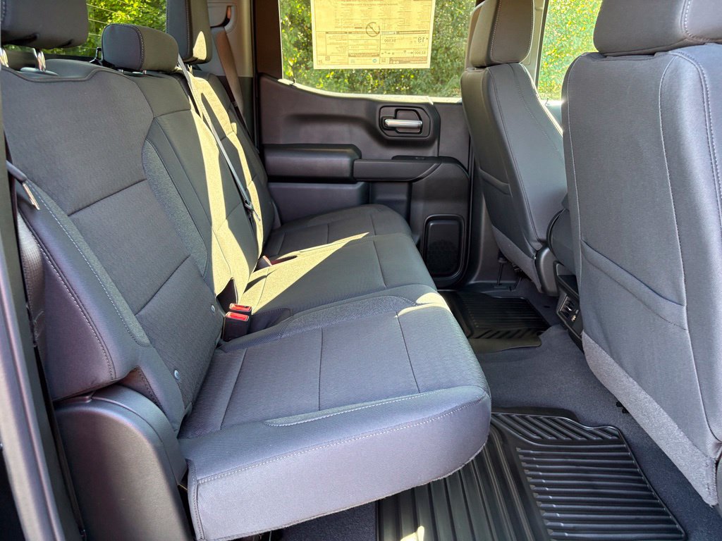 New 2026 Chevrolet Silverado 1500 Custom AWD/4WD image 32