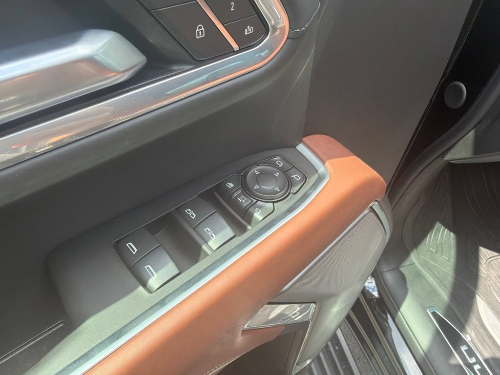 New 2026 GMC Sierra 2500 Denali Ultimate AWD/4WD image 16