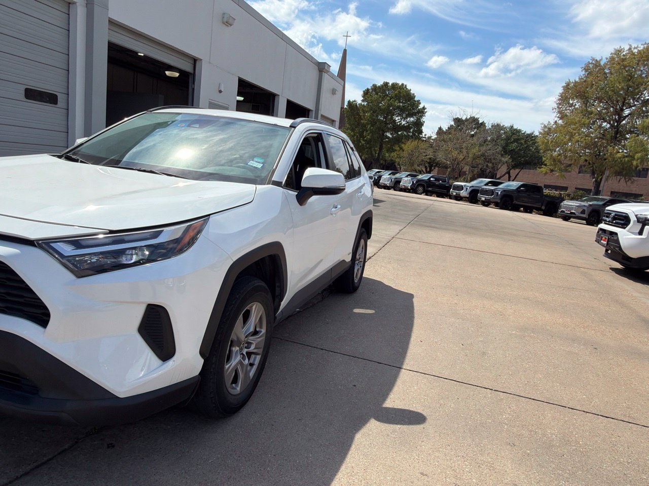 Used 2022 Toyota RAV4 XLE w/ Convenience Package