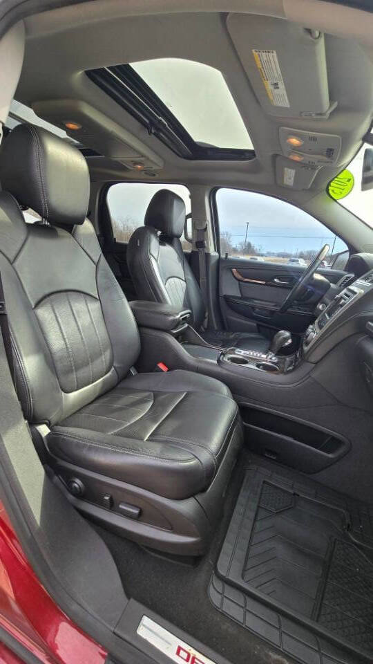 Used 2015 GMC Acadia Denali image 16