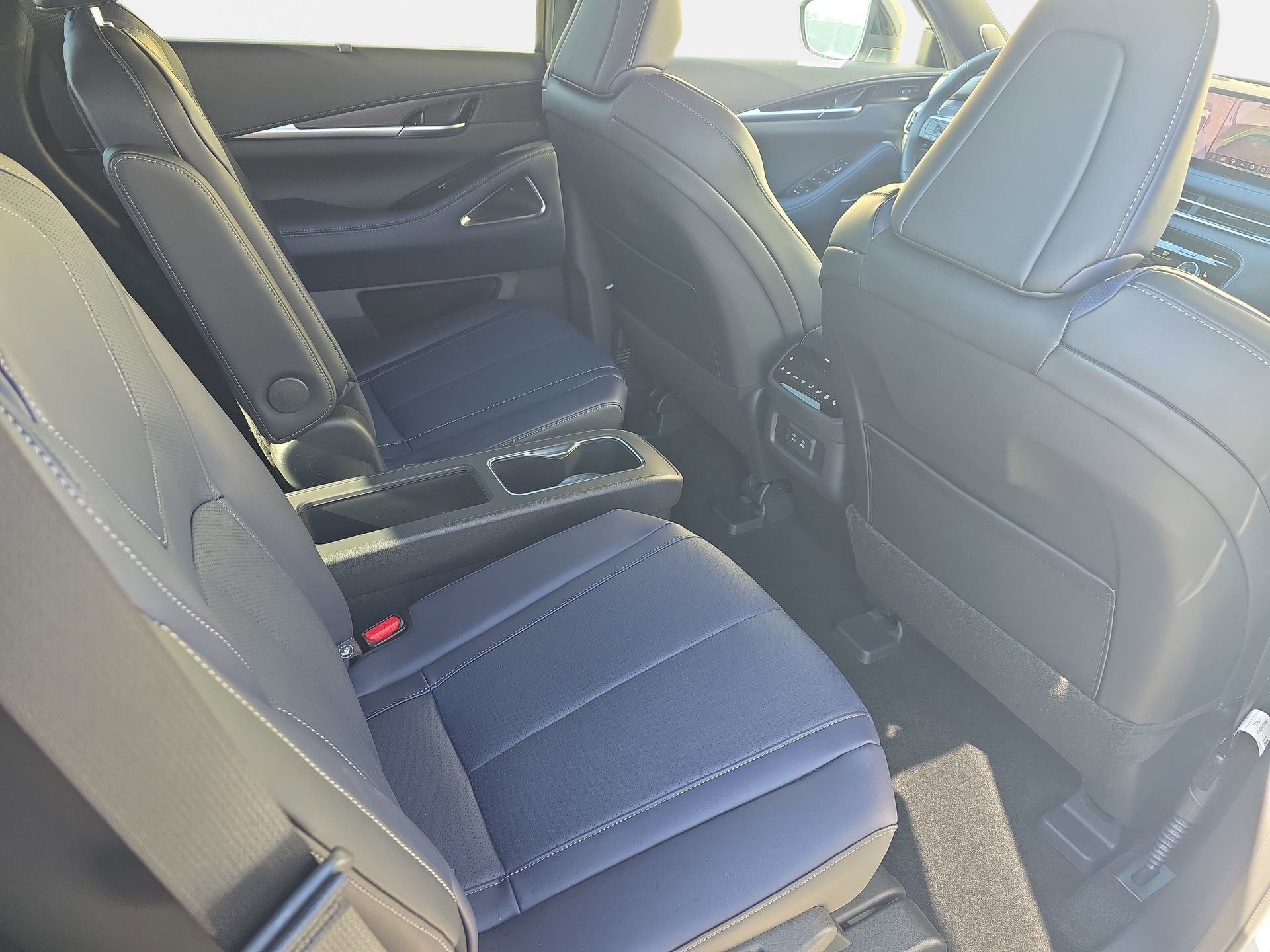 New 2026 INFINITI QX60 Sport w/ Dark Cargo Package image 11