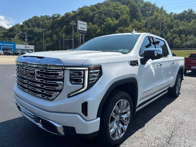 Used 2025 GMC Sierra 1500 Denali w/ Denali Reserve Package AWD/4WD image 3