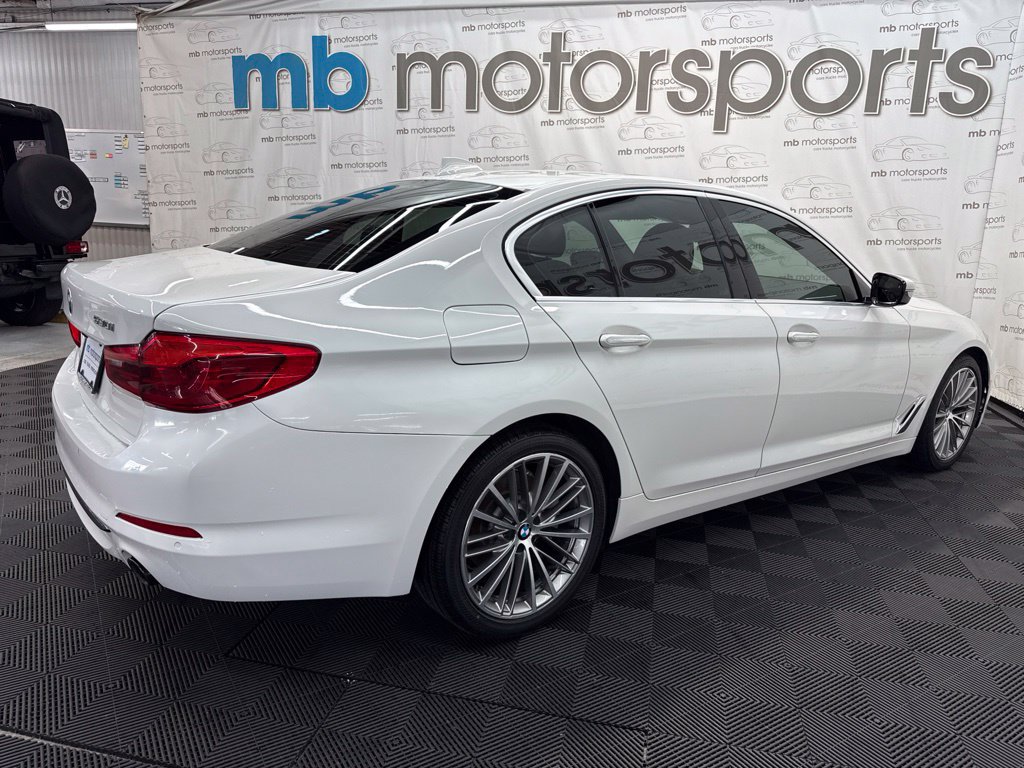 Used 2018 BMW 530i xDrive AWD/4WD image 9