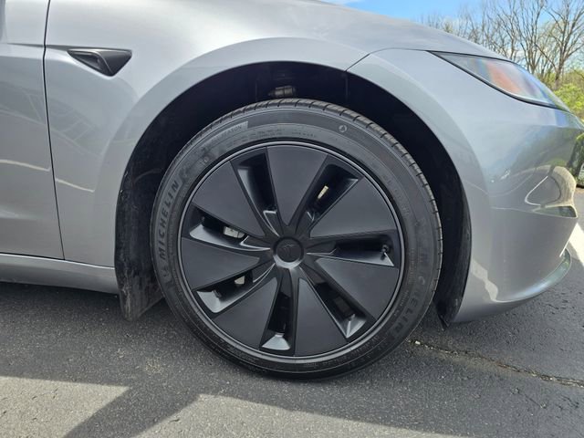 Used 2025 Tesla Model 3 Long Range RWD image 4