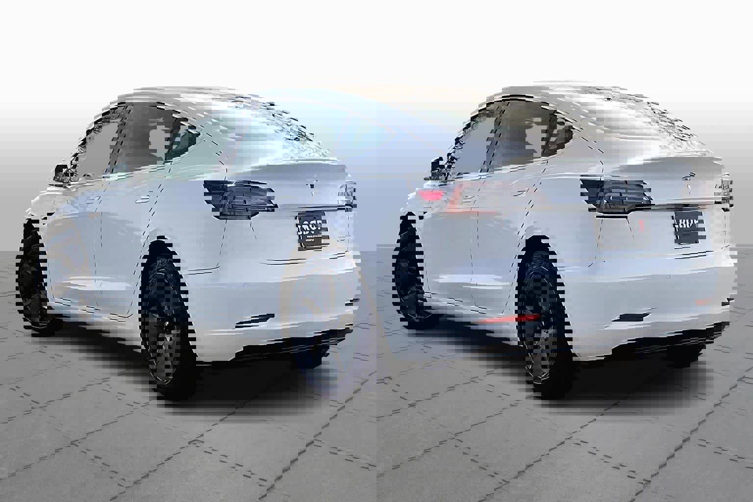 Used 2020 Tesla Model 3 Long Range image 12