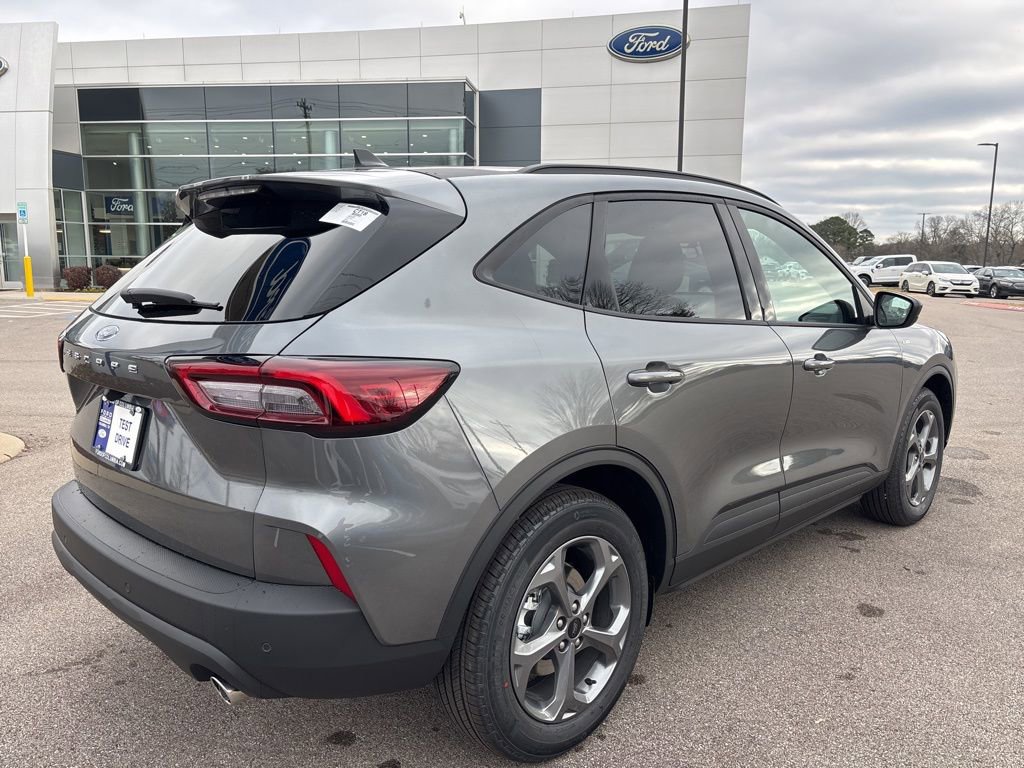 New 2026 Ford Escape ST-Line w/ Tech Pack #1 image 9