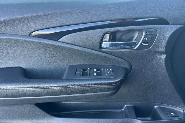 Used 2017 Honda Ridgeline Black Edition image 11