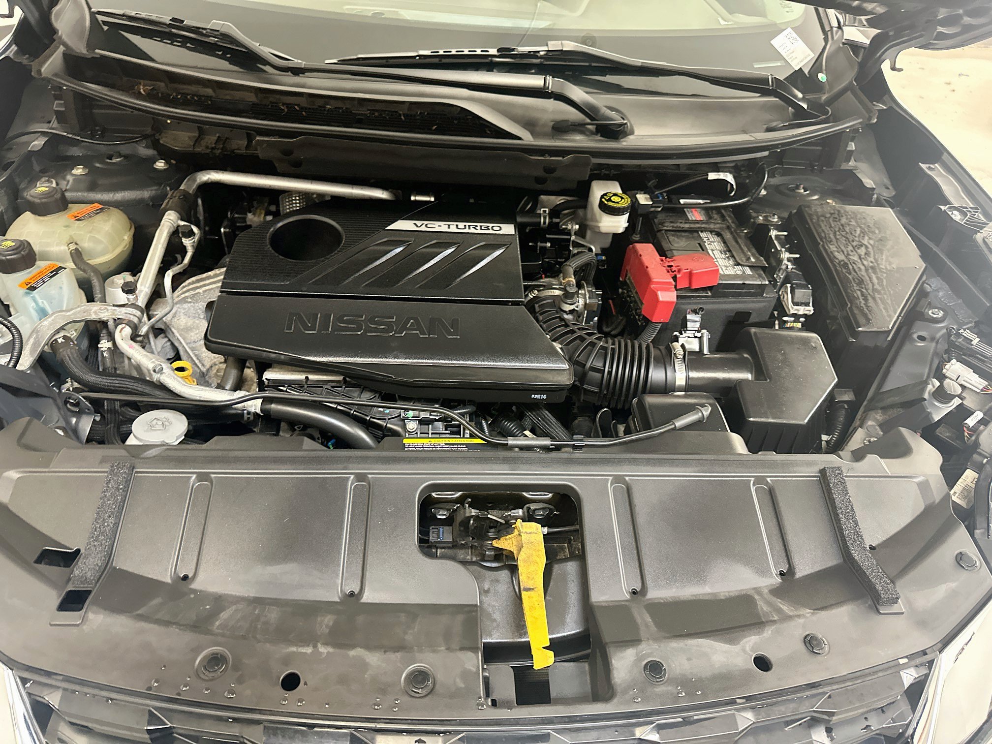 Used 2023 Nissan Rogue S AWD/4WD image 33