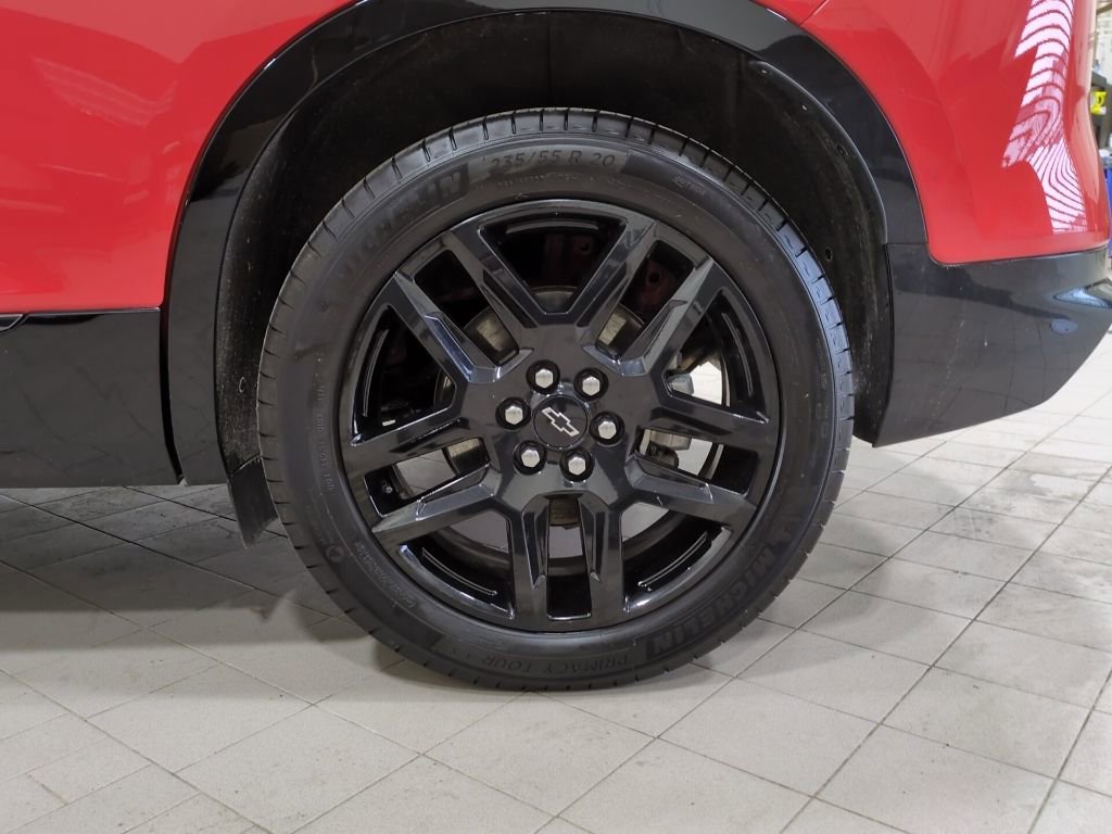 Used 2025 Chevrolet Blazer RS w/ Driver Confidence II Package image 22
