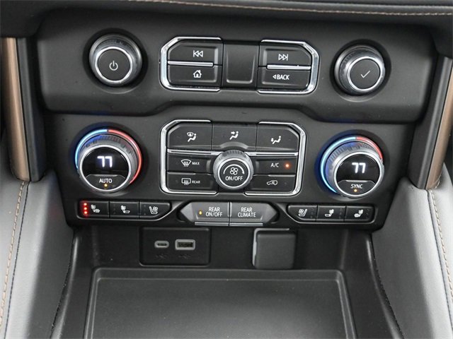 Used 2024 Chevrolet Tahoe High Country image 23