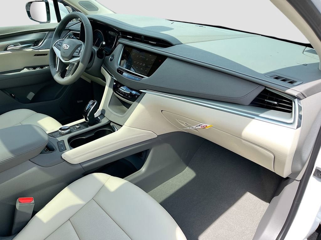 New 2026 Cadillac XT5 Premium Luxury w/ Driver Assist Package AWD/4WD image 36