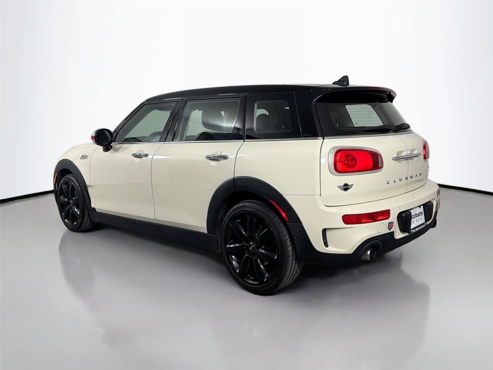 Used 2016 MINI Cooper Clubman S FWD image 7