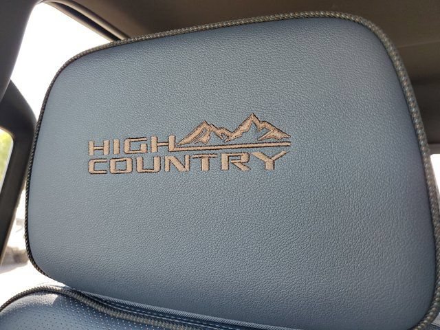 New 2026 Chevrolet Silverado 2500 High Country w/ High Country Premium Package AWD/4WD image 35