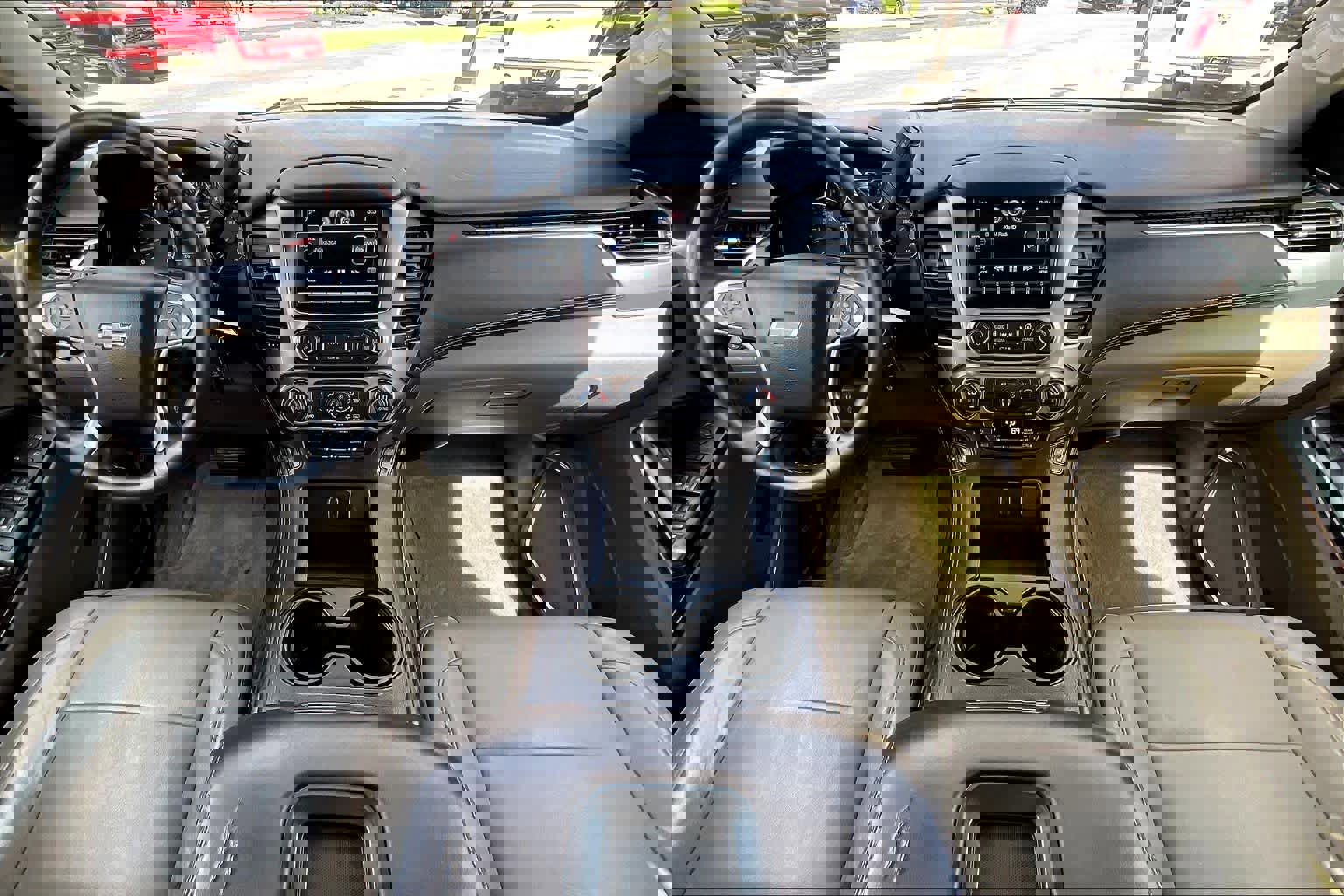 Used 2015 Chevrolet Tahoe LT image 16