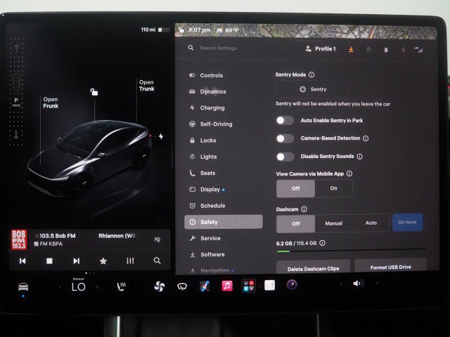 Used 2026 Tesla Model Y Long Range RWD image 37