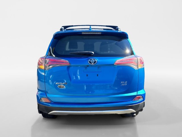 Used 2016 Toyota RAV4 XLE AWD/4WD image 13