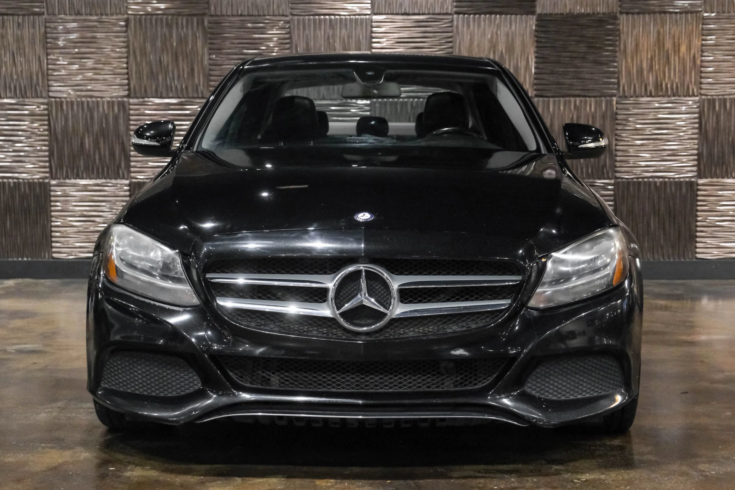 Used 2015 Mercedes-Benz C 300 Sedan image 6