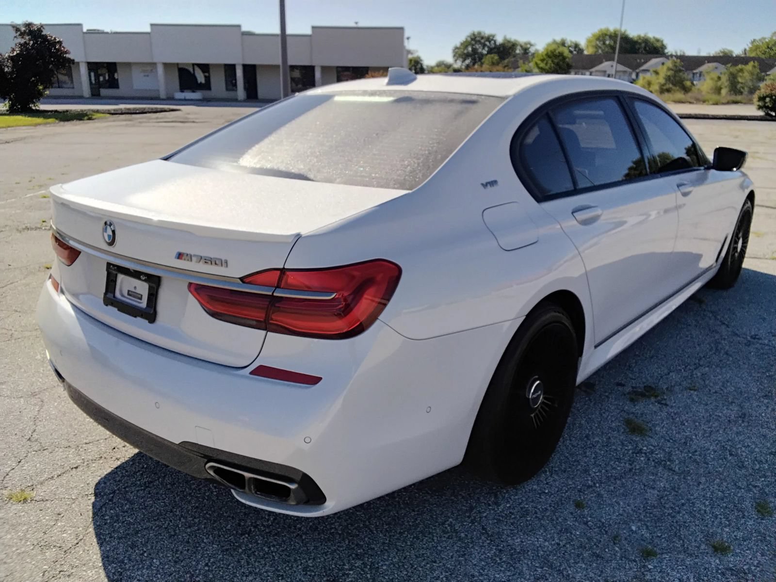 Used 2018 BMW M760i xDrive AWD/4WD image 7