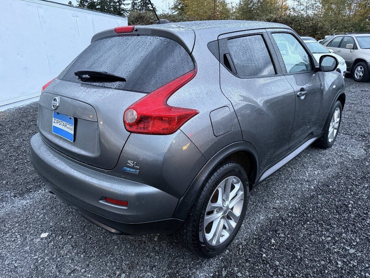 Used 2012 Nissan Juke SL FWD image 3