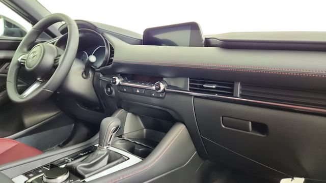 New 2026 MAZDA MAZDA3 Carbon AWD/4WD image 31