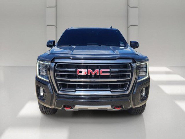 Used 2023 GMC Yukon XL AT4 w/ AT4 Premium Package AWD/4WD image 2