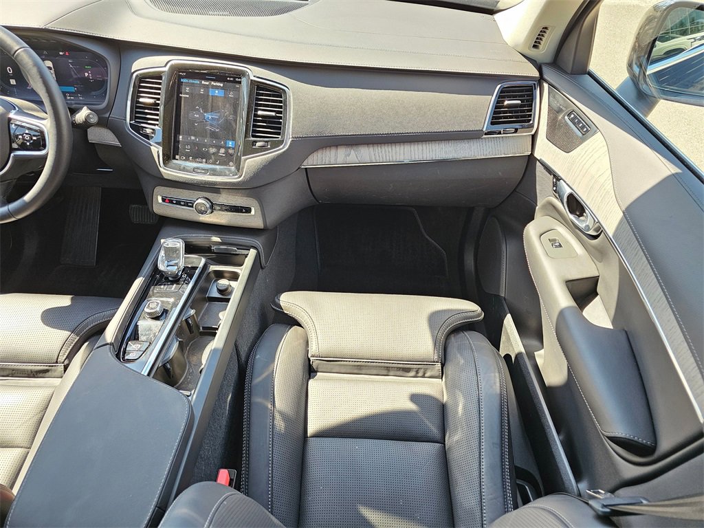 Used 2025 Volvo XC90 T8 Ultra w/ Protection Package image 15