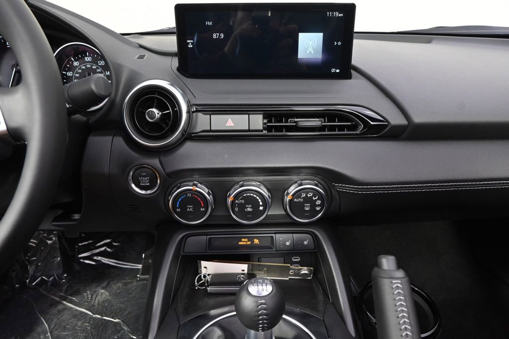 New 2026 MAZDA MX-5 Miata Grand Touring w/ Appearance Package RWD image 28
