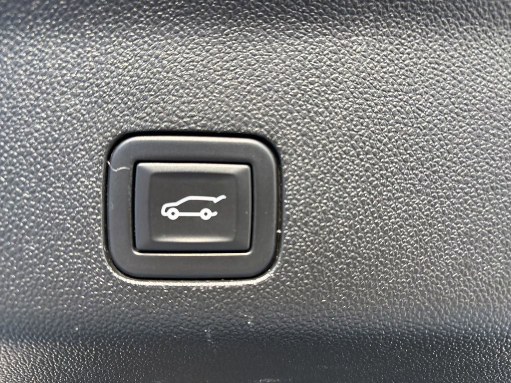 Certified 2023 Chevrolet Tahoe LT w/ LT Signature Package image 39