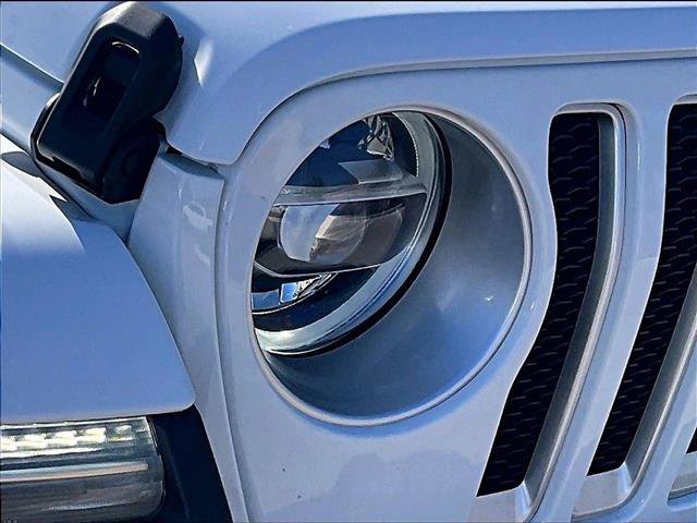 Used 2018 Jeep Wrangler Unlimited Sahara w/ Safetytec Group image 28