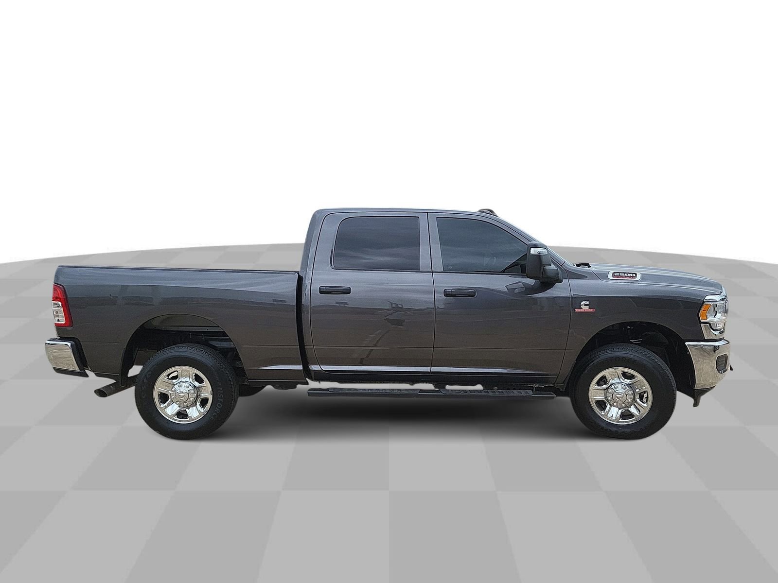 Used 2024 RAM 2500 Tradesman w/ Chrome Appearance Group image 9