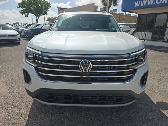 New 2026 Volkswagen Atlas SE FWD image 2
