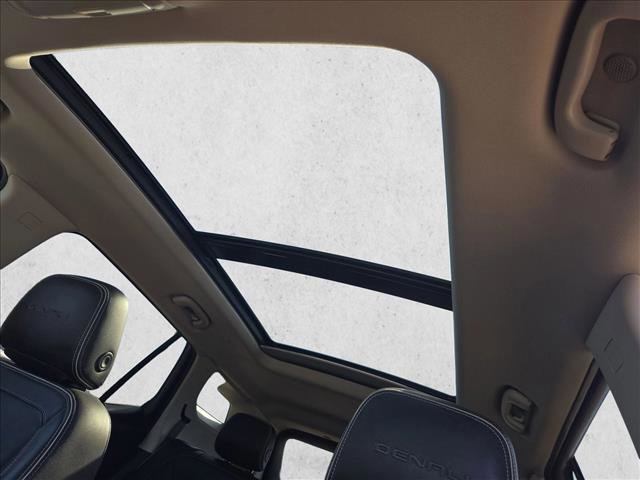 Used 2020 GMC Terrain Denali image 16