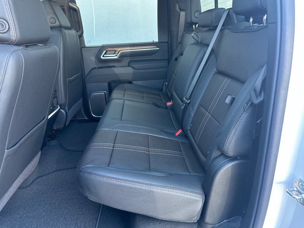 New 2026 Chevrolet Silverado 2500 High Country w/ Technology Package AWD/4WD image 29