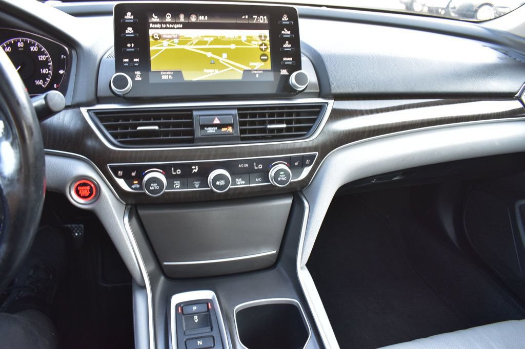 Used 2019 Honda Accord Touring image 36