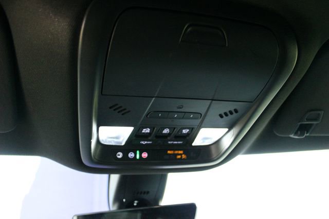 Used 2024 Buick Enclave Essence w/ Experience Buick Package image 21