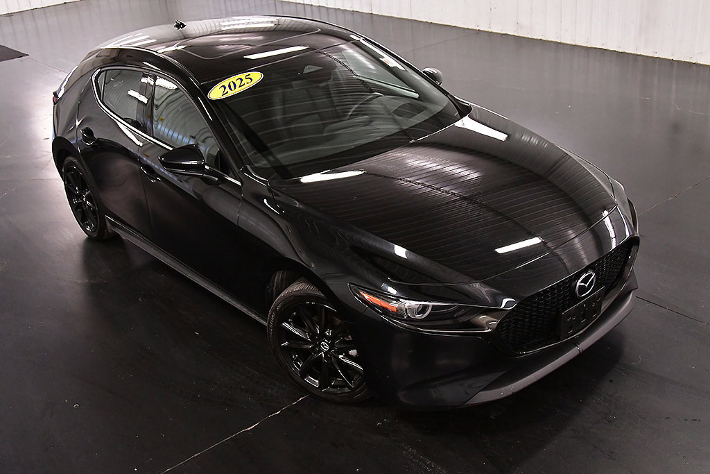 Used 2025 MAZDA MAZDA3 2.5 S Hatchback w/ Premium Pkg FWD image 12