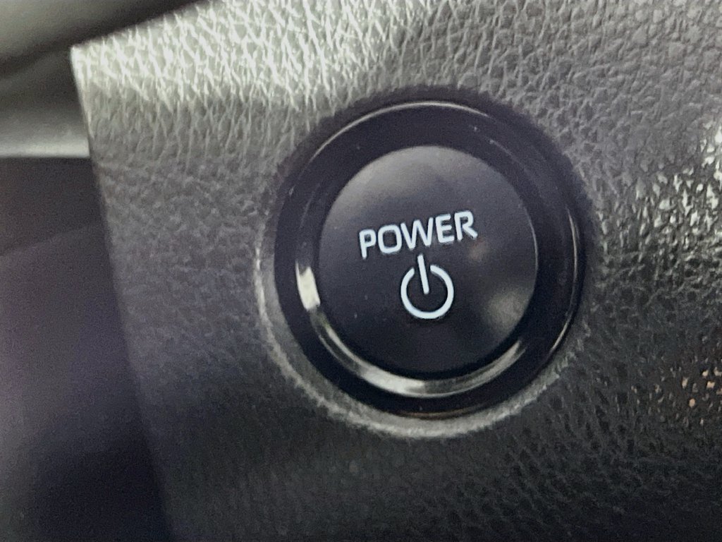 Used 2025 Toyota Camry SE FWD image 20