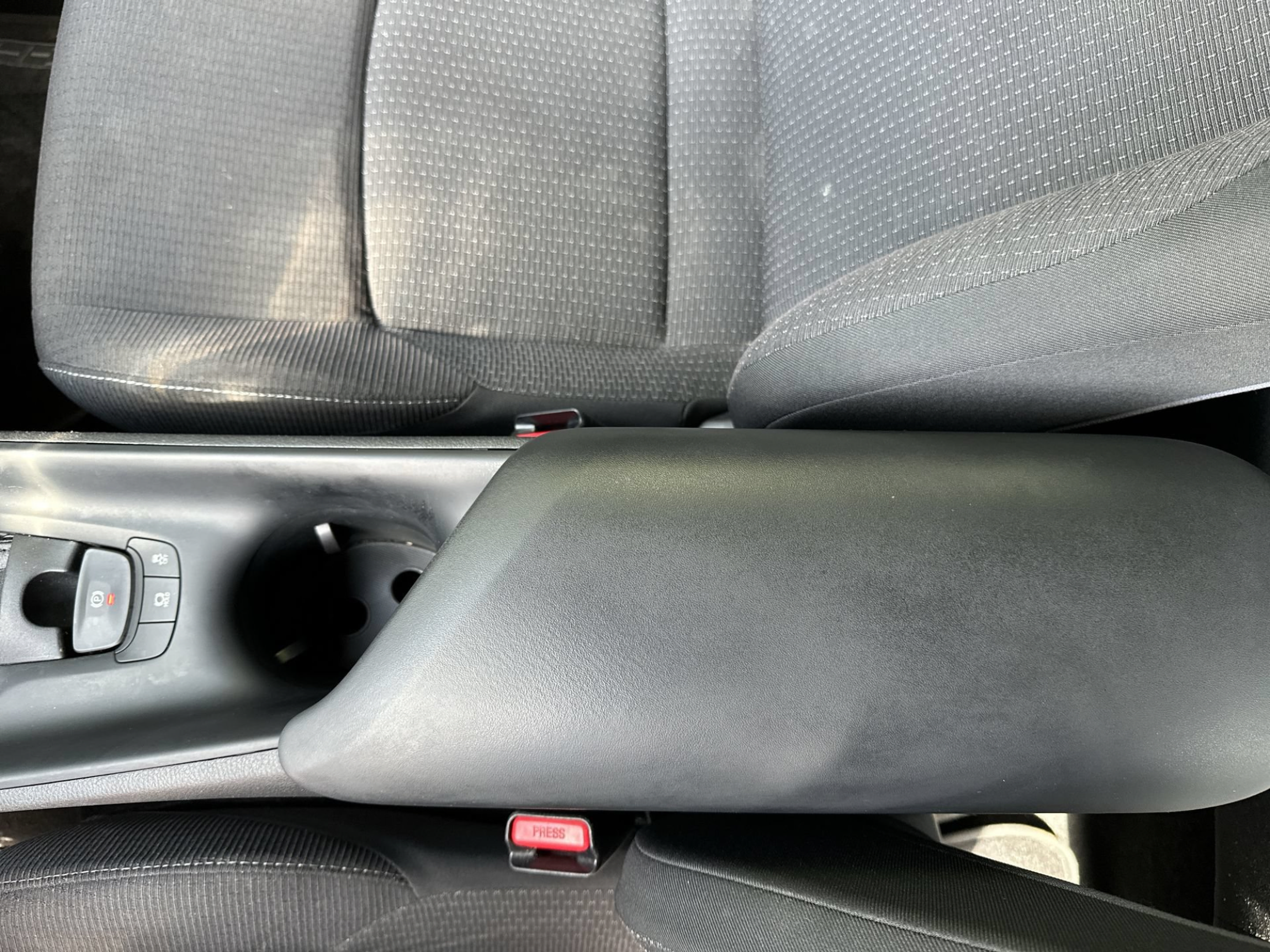 Used 2018 Toyota C-HR XLE FWD image 20