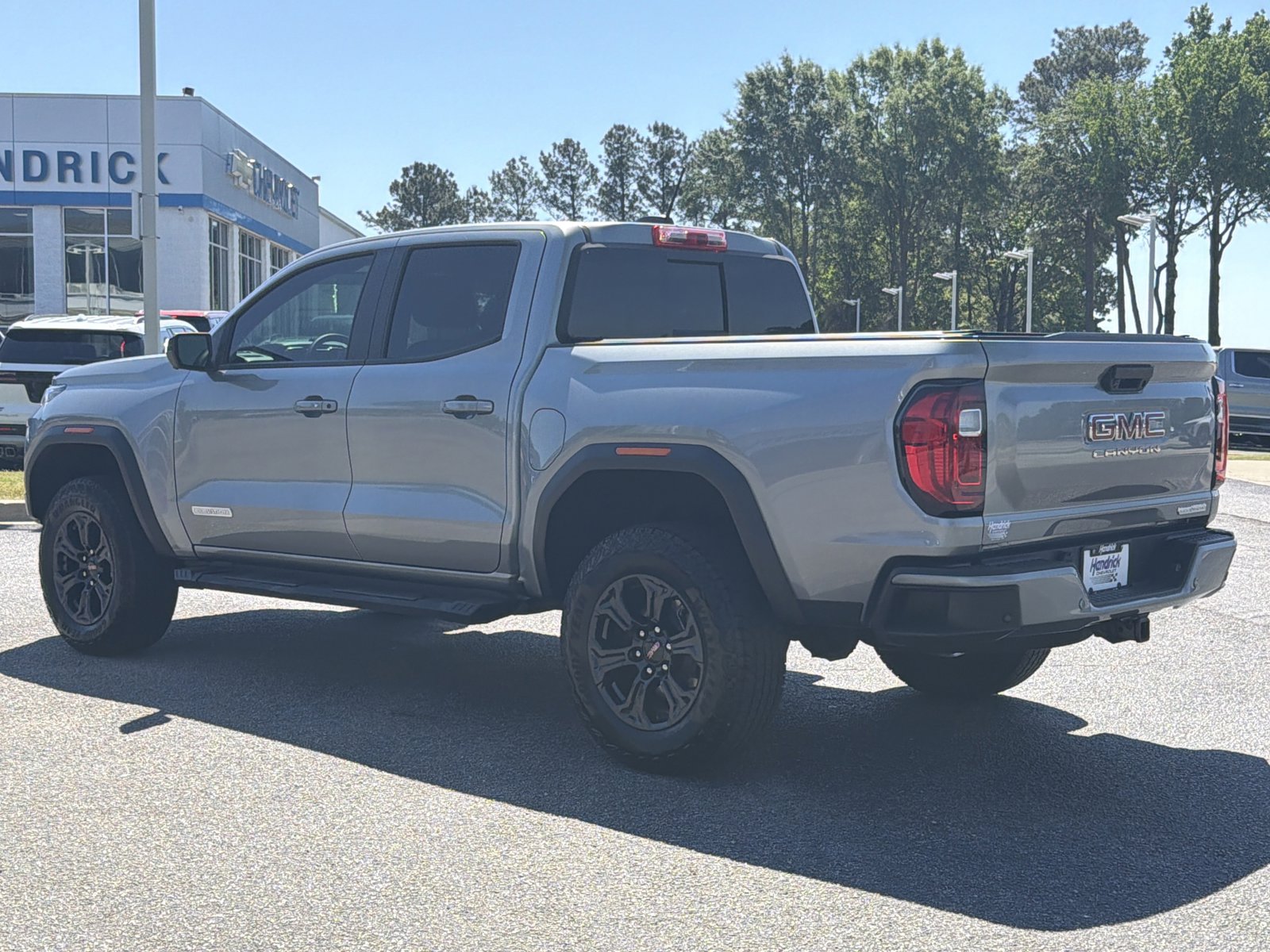 Used 2024 GMC Canyon Elevation w/ Convenience Package image 15