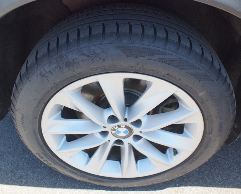 Used 2017 BMW X3 sDrive28i RWD image 25