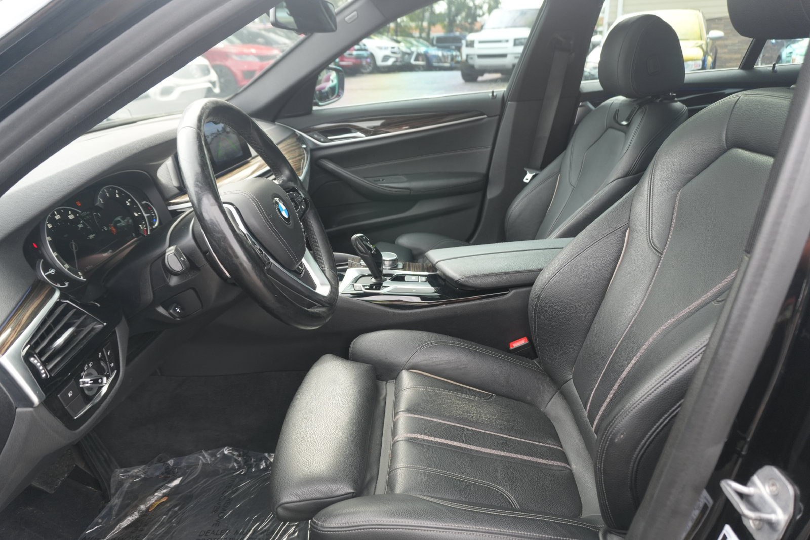 Used 2018 BMW 540i xDrive w/ Premium Package AWD/4WD image 10