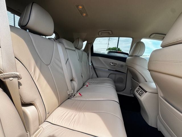 Used 2009 Toyota Venza FWD image 18