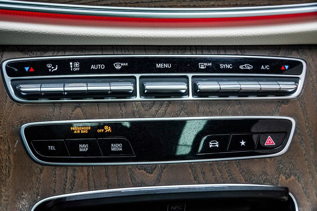 Used 2022 Mercedes-Benz E 450 4MATIC All-Terrain Wagon w/ Driver Assistance Package image 19