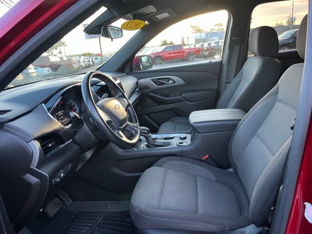 Used 2023 Chevrolet Traverse LT FWD image 7