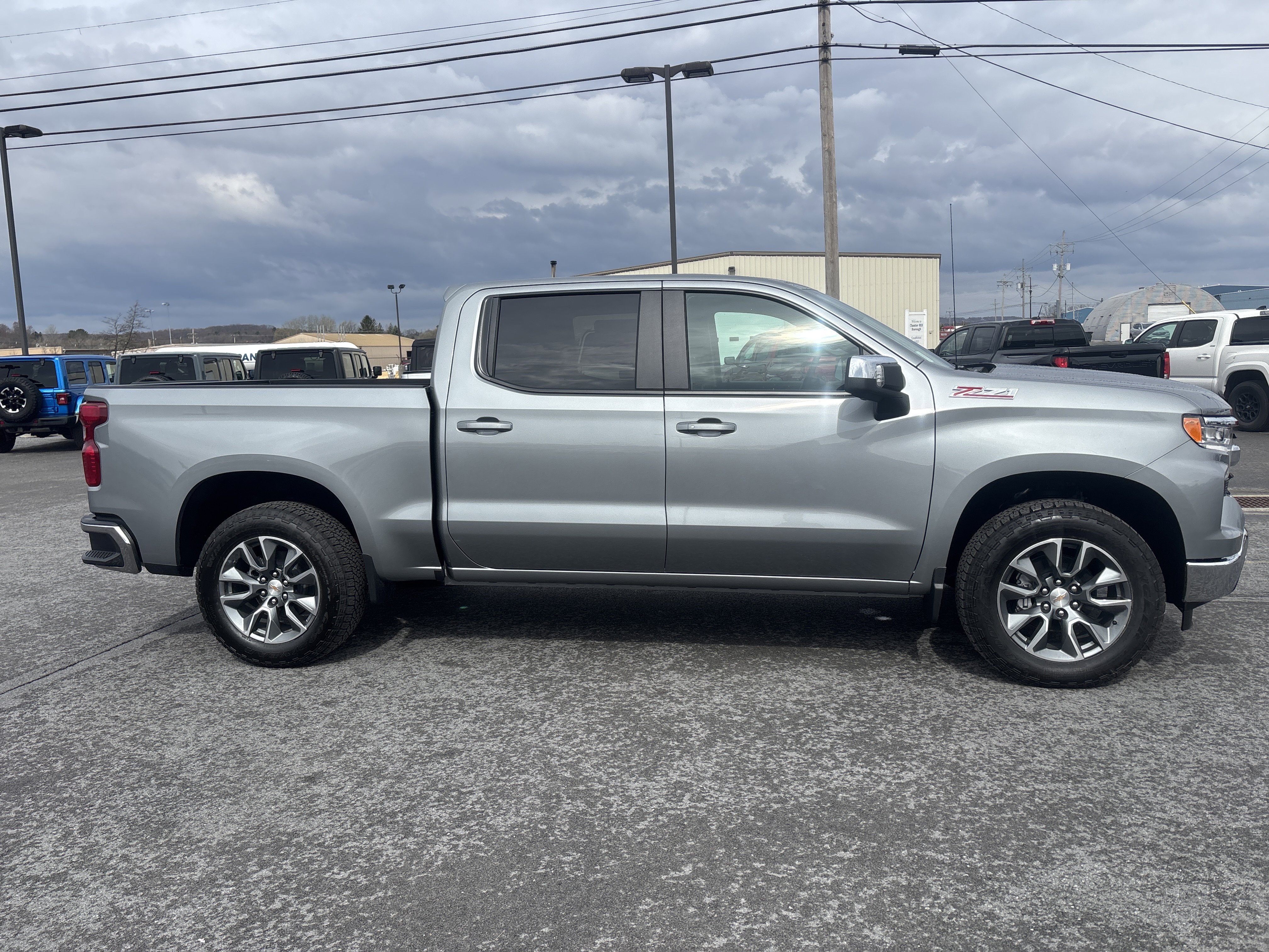 New 2026 Chevrolet Silverado 1500 LT image 2