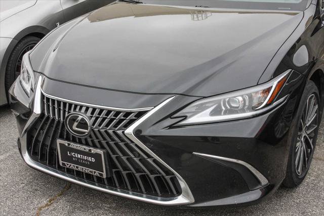Certified 2022 Lexus ES 350 w/ Premium Package FWD image 17
