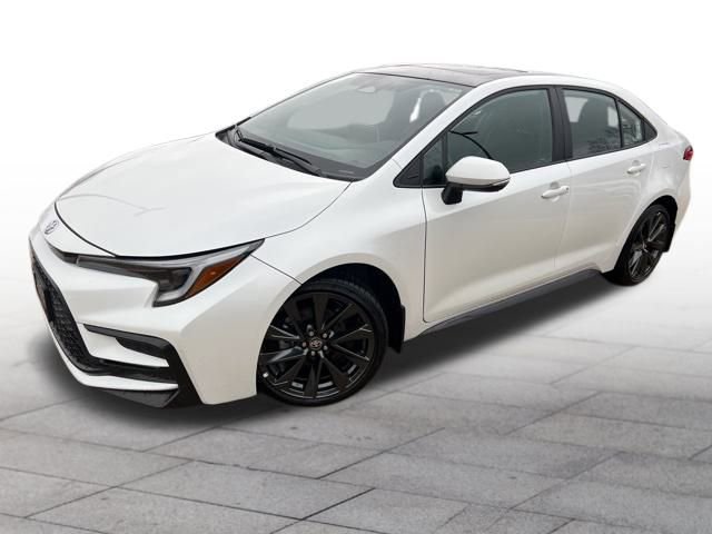 Used 2025 Toyota Corolla XSE image 3